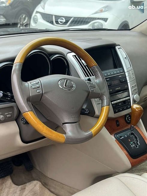 Lexus RX 2006 - фото 12