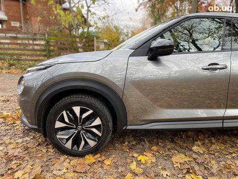 Nissan Juke 2021 серый - фото 21