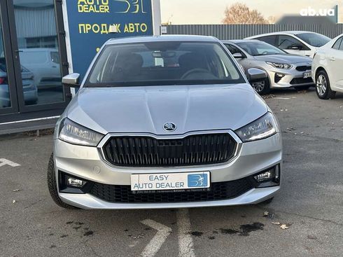 Skoda Fabia 2024 - фото 3