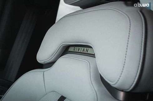 Rivian R1S 2023 - фото 23