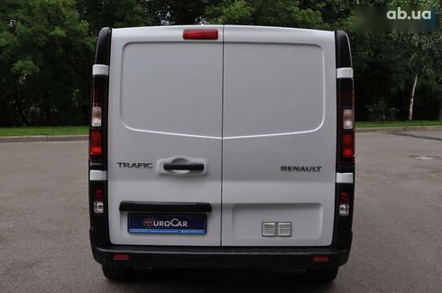 Renault Trafic 2021 - фото 10