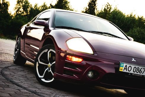 Mitsubishi Eclipse 2005 вишневый - фото 10