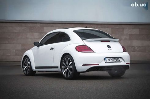 Volkswagen Beetle 2017 - фото 6