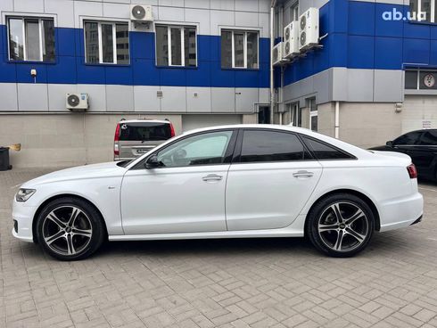 Audi A6 2016 белый - фото 10