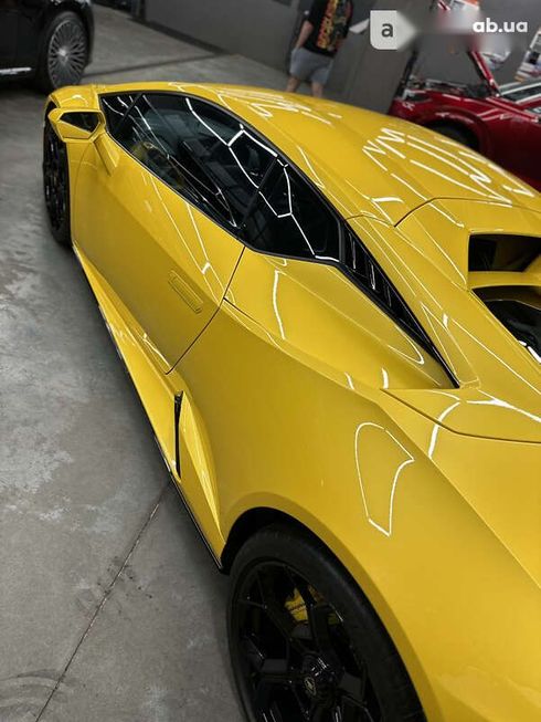 Lamborghini Huracan 2023 - фото 16