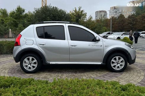 Dacia Sandero 2012 - фото 8