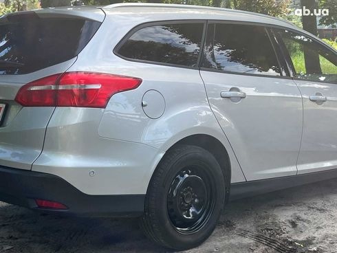 Ford Focus 2015 серый - фото 8