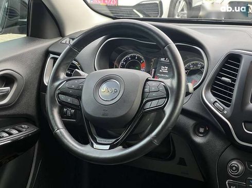 Jeep Cherokee 2019 - фото 12