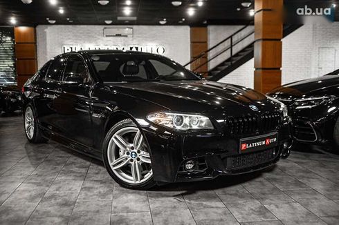 BMW 5 серия 2016 - фото 13