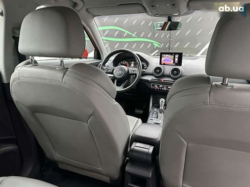 Audi Q2 2017 - фото 24