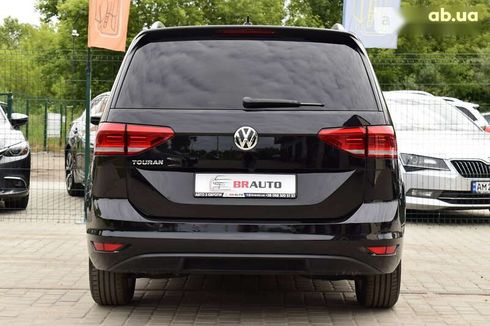 Volkswagen Touran 2019 - фото 20