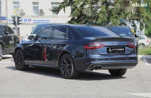 Audi A4 2014 - фото 6