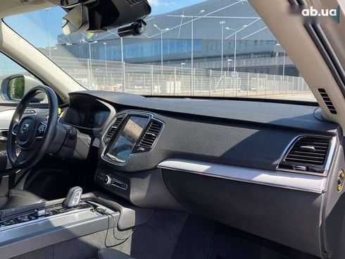 Volvo XC90 2021 - фото 22