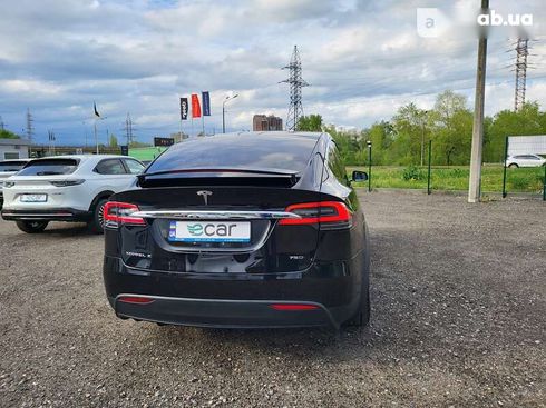 Tesla Model X 2016 - фото 20