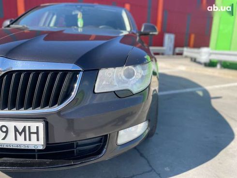 Skoda Superb 2008 - фото 9