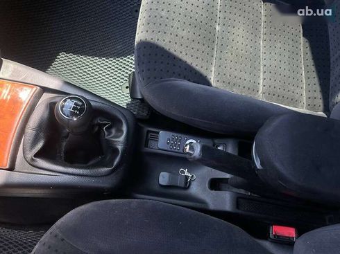 Volkswagen Passat 2000 - фото 23