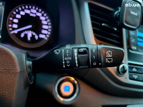 Hyundai Tucson 2017 красный - фото 26