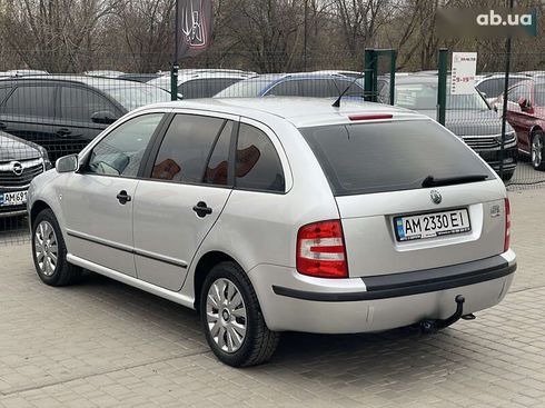 Skoda Fabia 2006 - фото 22