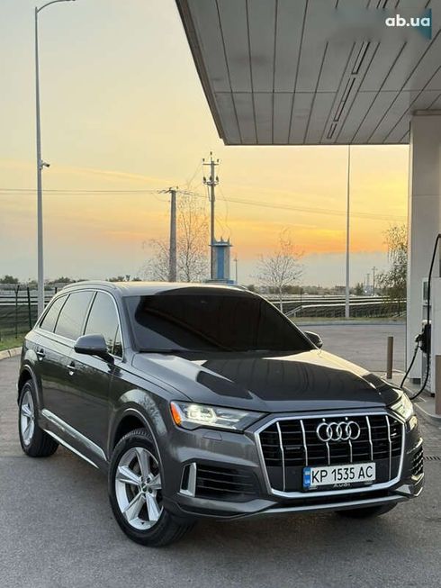 Audi Q7 2020 - фото 14