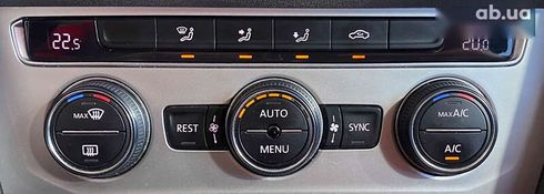 Volkswagen Passat 2015 - фото 18