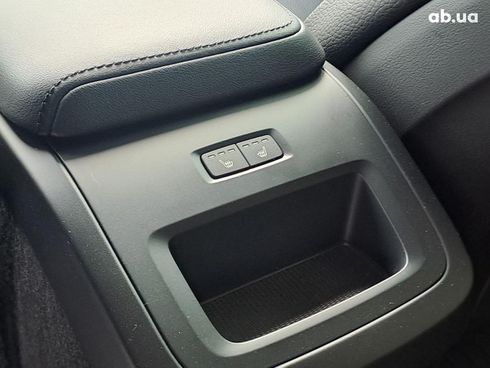 Volvo XC60 2023 черный - фото 20