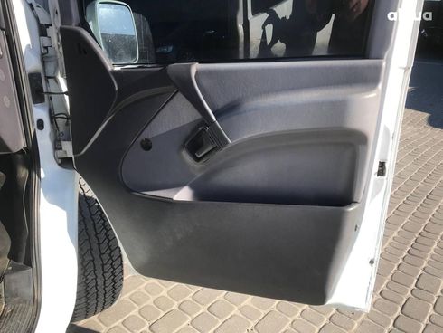 Mercedes-Benz Vito 2001 белый - фото 5