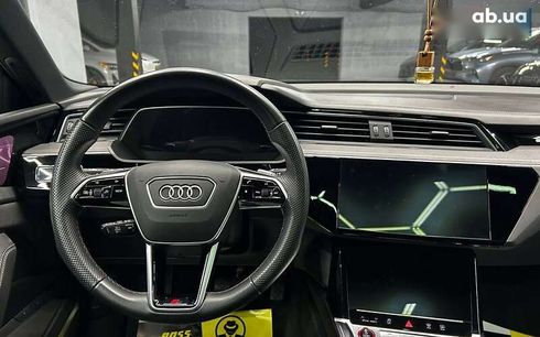 Audi E-Tron 2022 - фото 12