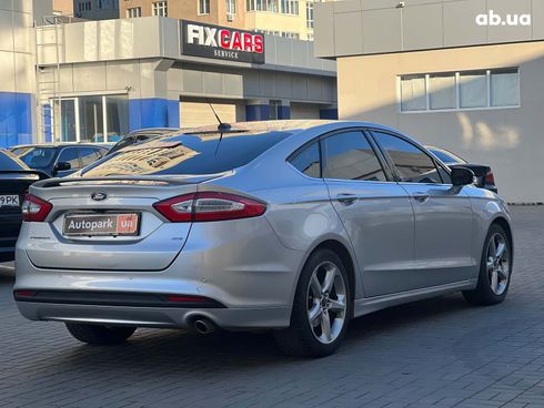 Ford Fusion 2015 серый - фото 9