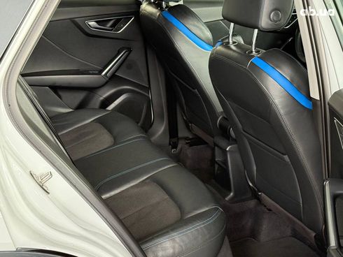 Audi Q2 2021 белый - фото 32