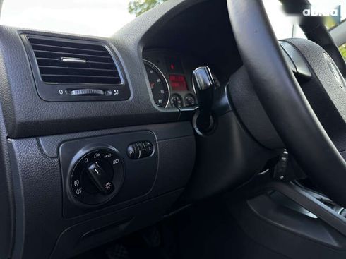 Volkswagen Golf 2005 - фото 21