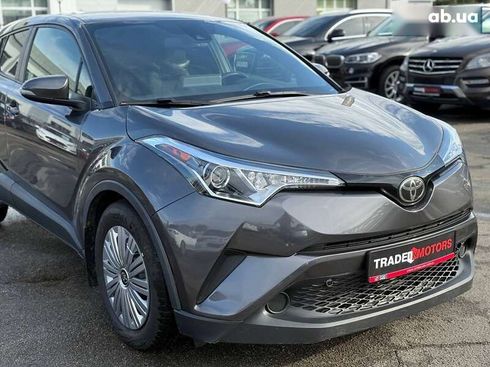 Toyota C-HR 2019 - фото 2