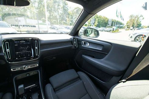 Volvo C40 Recharge 2022 - фото 26