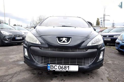 Peugeot 308 2011 - фото 2