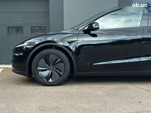 Tesla Model Y 2025 - фото 5