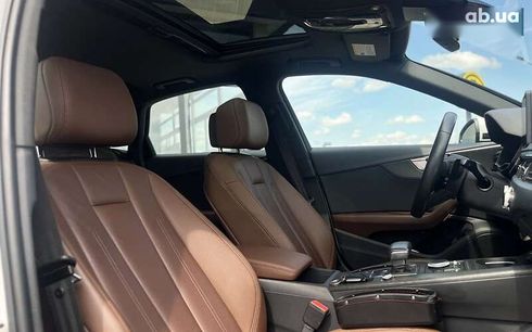 Audi A4 2019 - фото 23