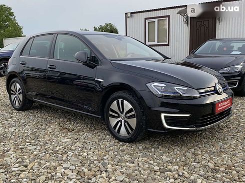 Volkswagen e-Golf 2020 - фото 25