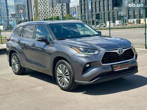 Toyota Highlander 2021 - фото 19