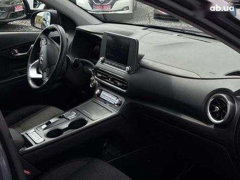 Hyundai Kona Electric 2021 - фото 23