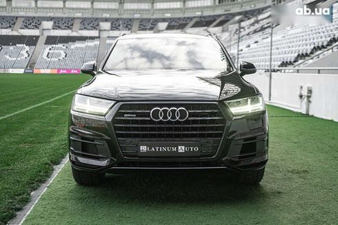 Audi Q7 2019 - фото 13