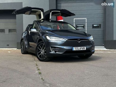 Tesla Model X 2017 - фото 2