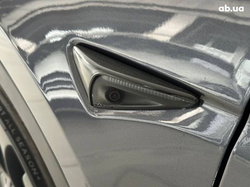 Tesla Model Y 2023 серый - фото 50