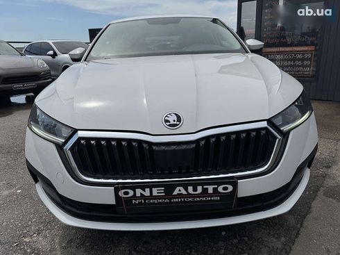 Skoda Octavia 2020 - фото 3