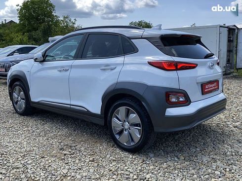 Hyundai Kona Electric 2020 - фото 17