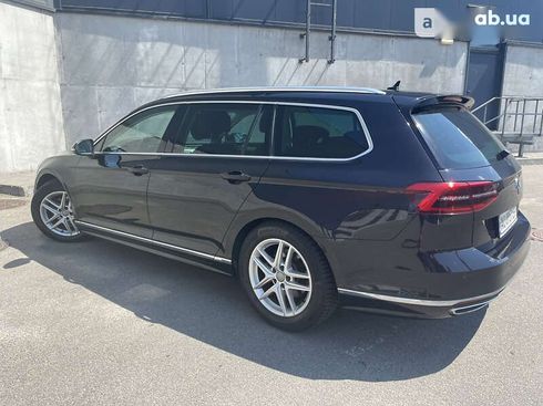 Volkswagen Passat 2016 - фото 24