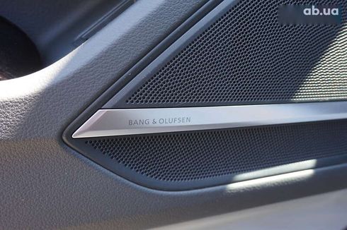 Audi A8 2021 - фото 22
