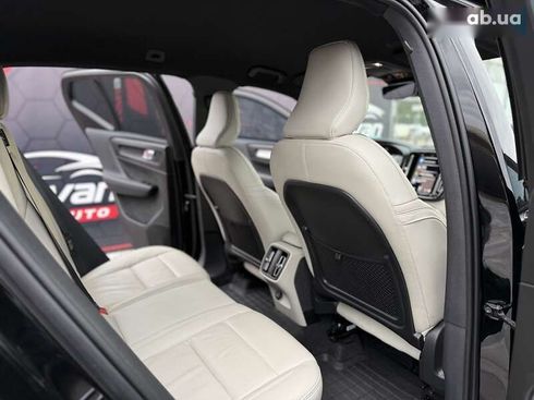 Volvo XC40 2022 - фото 24