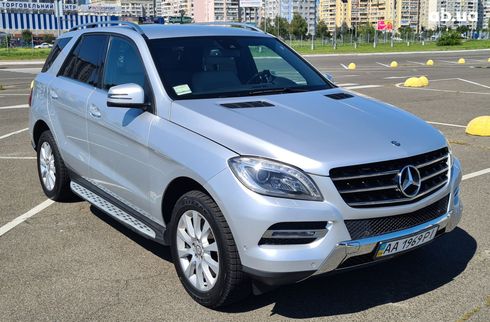Mercedes-Benz M-Класс 2013 серебристый - фото 3