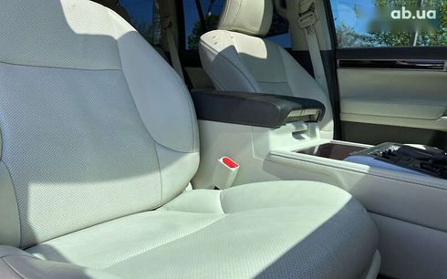 Lexus GX 2013 - фото 28