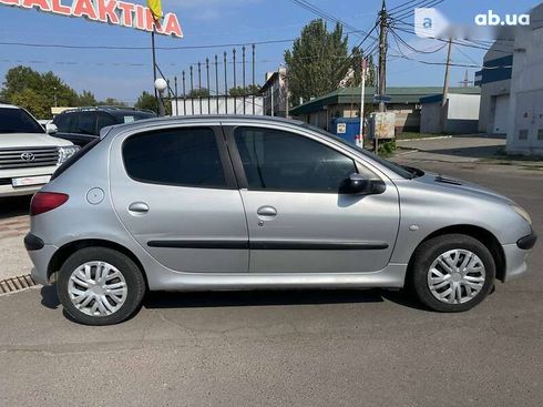 Peugeot 206 2002 - фото 7