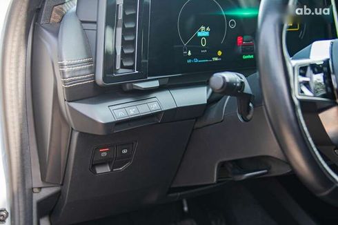 Renault Megane 2022 - фото 19